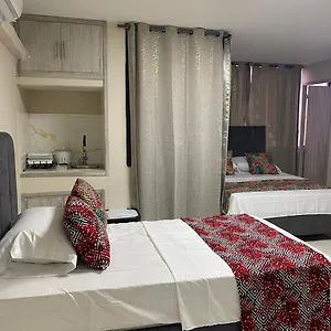 Hotel Nabusimake, Gaira